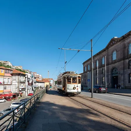 Prime Riverside Duplex Porto
