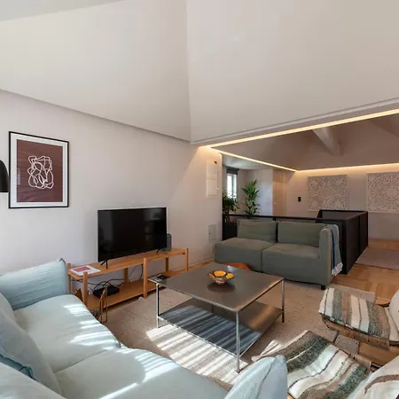 Prime Riverside Duplex