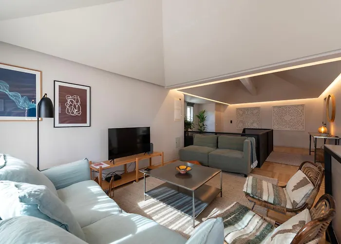 Prime Riverside Duplex